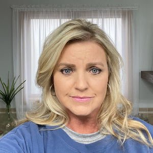 Meet your Posher, Marsha